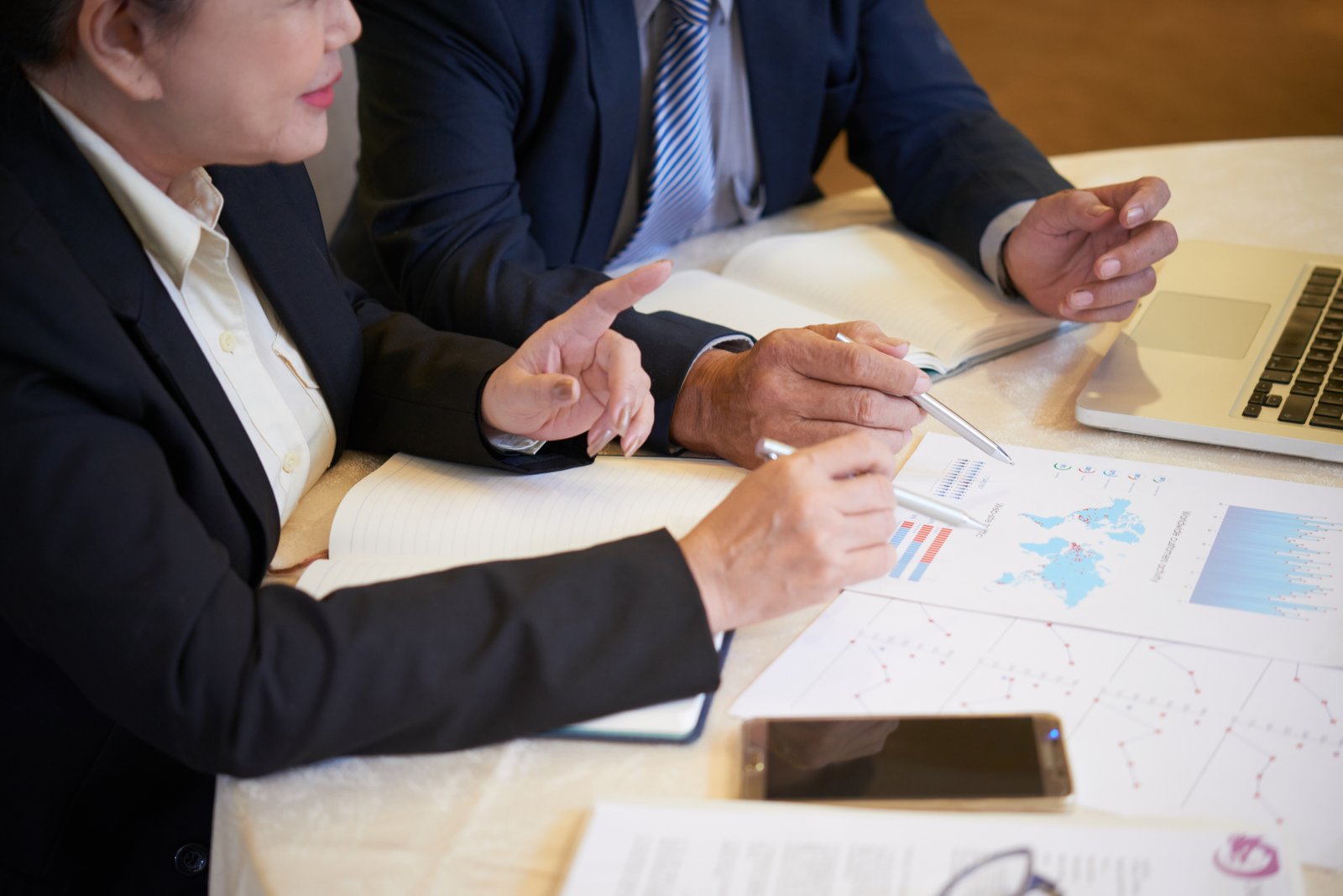 Reunión de asesoría fiscal y contable